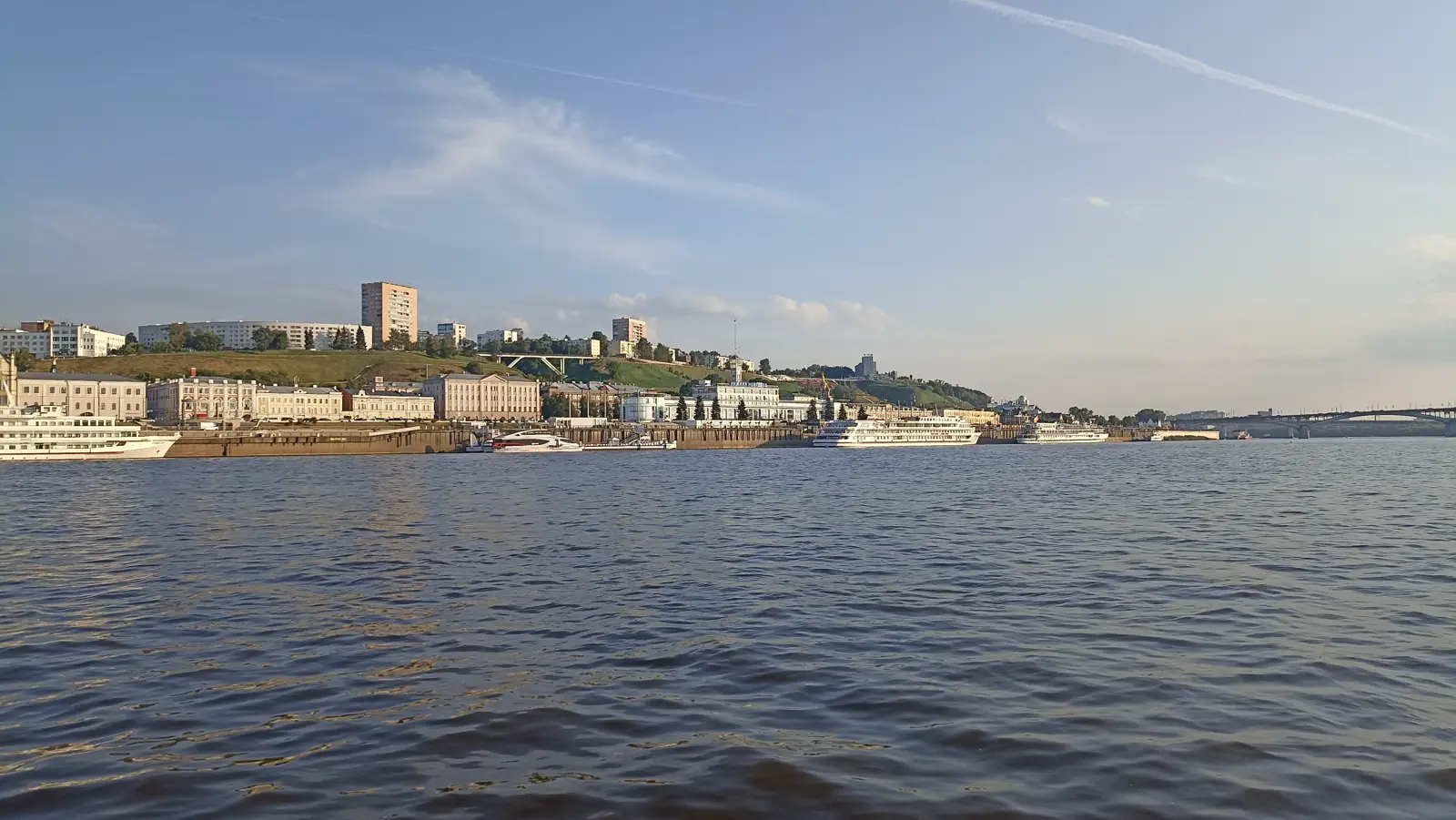 Прогулка на 9-метровой яхте в Нижнем Новгороде